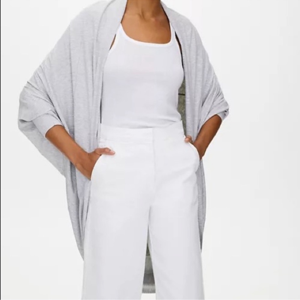 NWOT aritzia babaton cocoon cardigan light grey sz xs/s